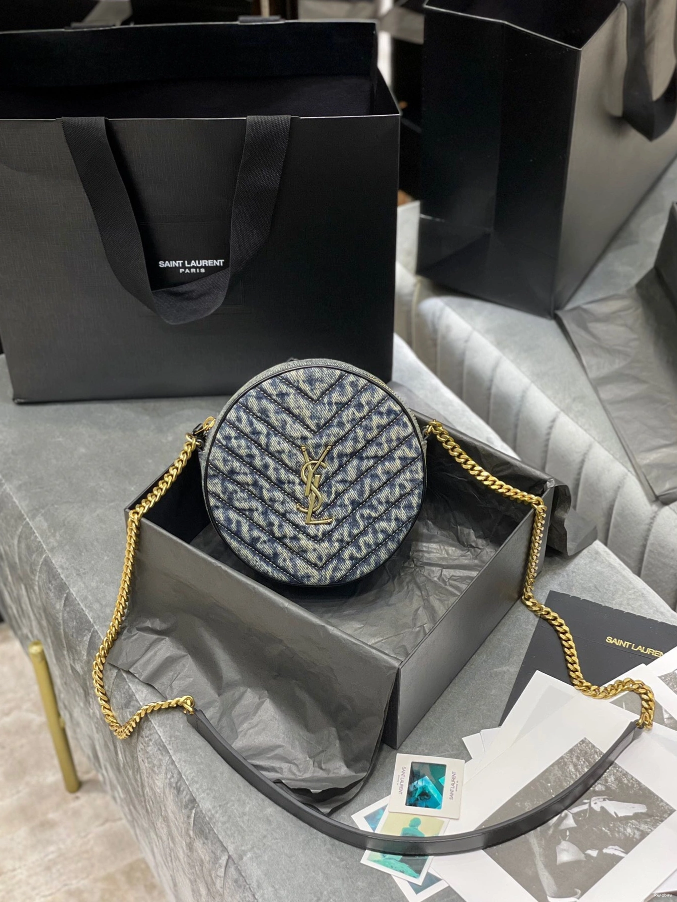 Repladies REP CAMERA BAG ROUND VINYLE YSL 0817